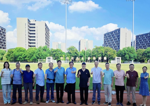 图4 校友返校活动